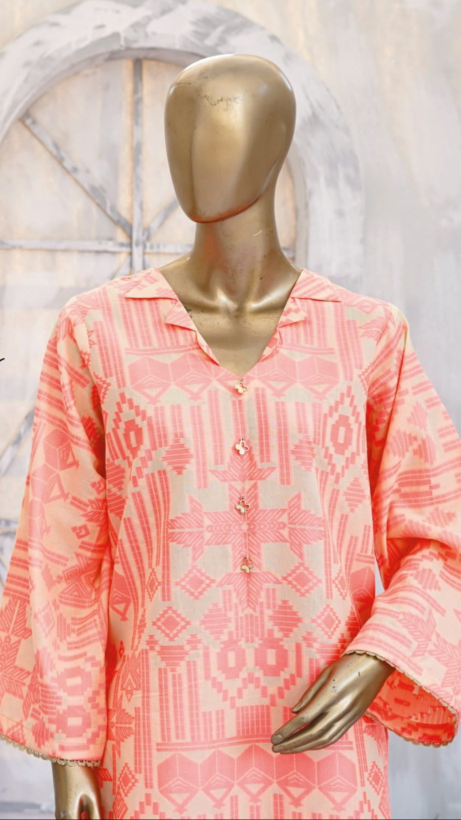 Nisbat Kurta – Modern Pakistani Kurta for Women 2025