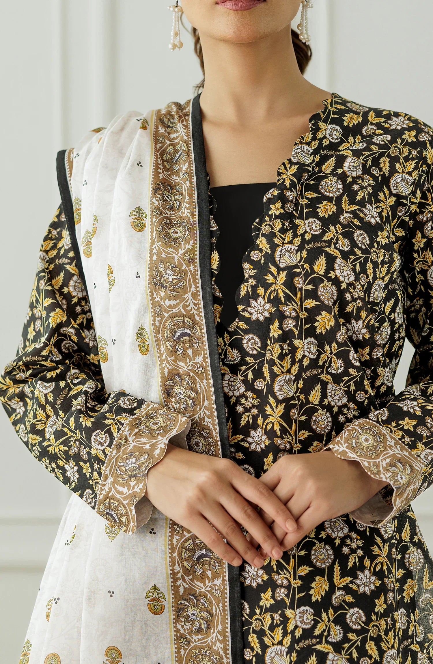 Orient Lawn Collection | 3 Piece Unstitched Lawn Suits