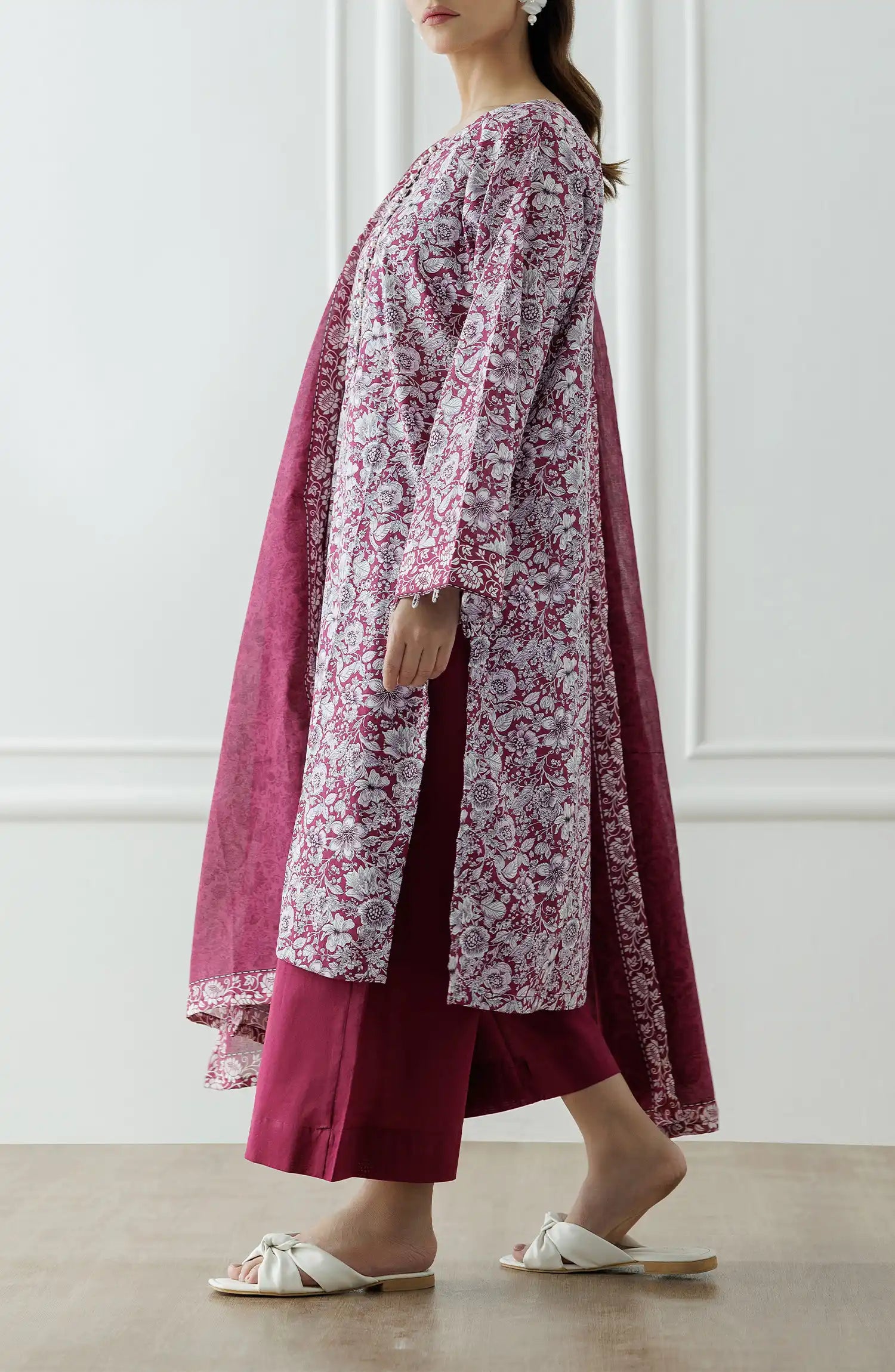 Orient Lawn Collection | 3 Piece Unstitched Lawn Suits